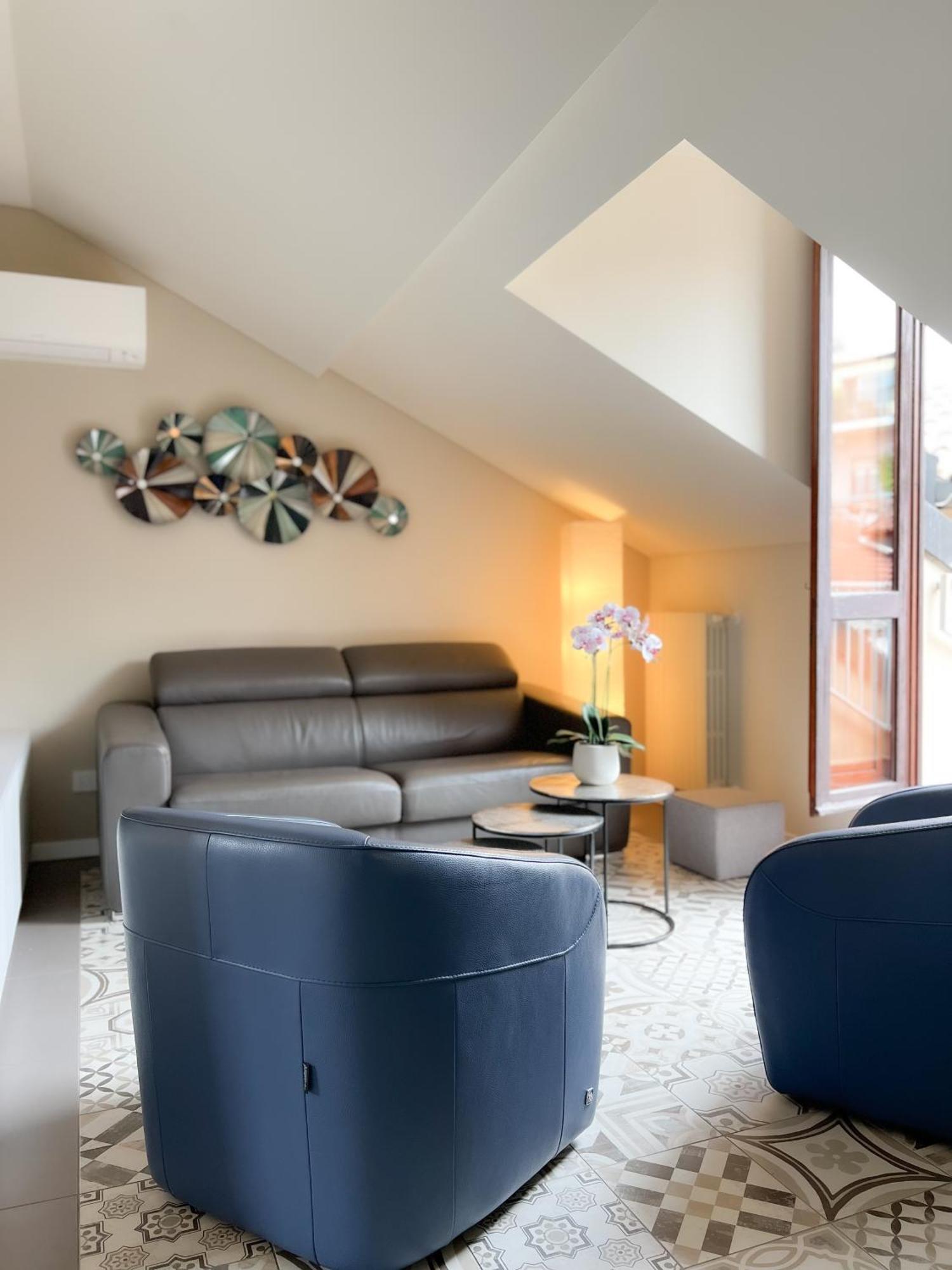Comecasa 10 Minutes Walk From Duomo 2 Bedroom Apartment ميلان المظهر الخارجي الصورة