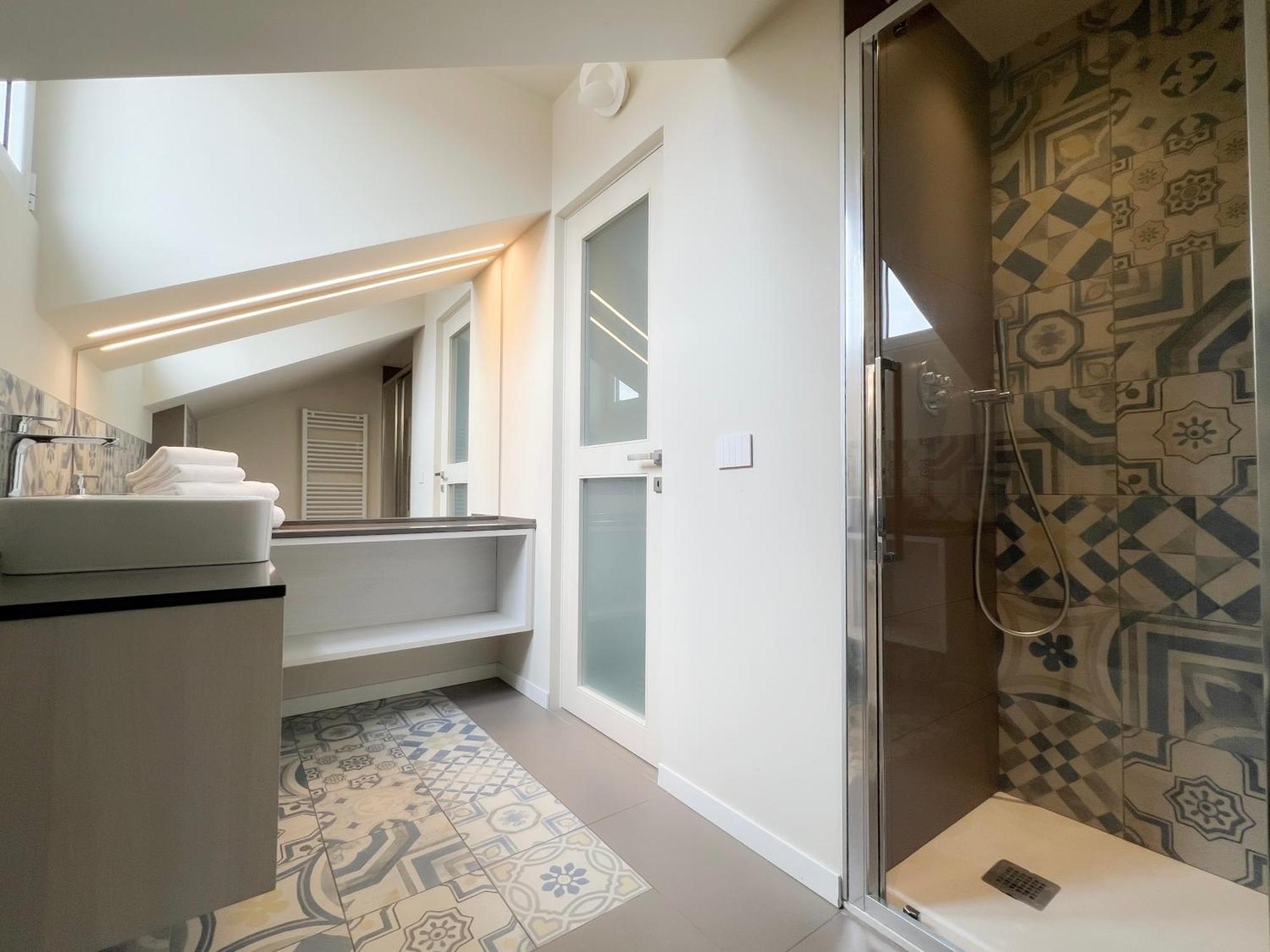 Comecasa 10 Minutes Walk From Duomo 2 Bedroom Apartment ميلان المظهر الخارجي الصورة