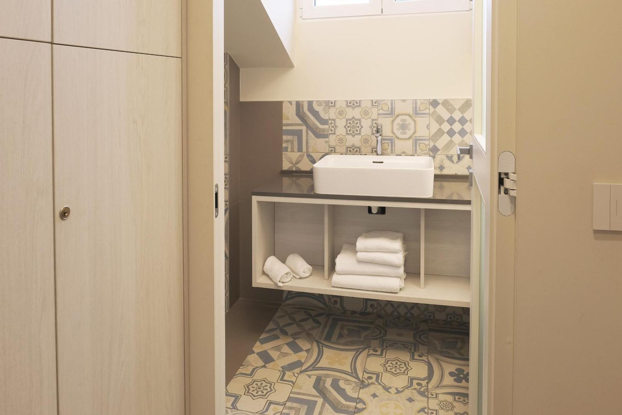 Comecasa 10 Minutes Walk From Duomo 2 Bedroom Apartment ميلان المظهر الخارجي الصورة