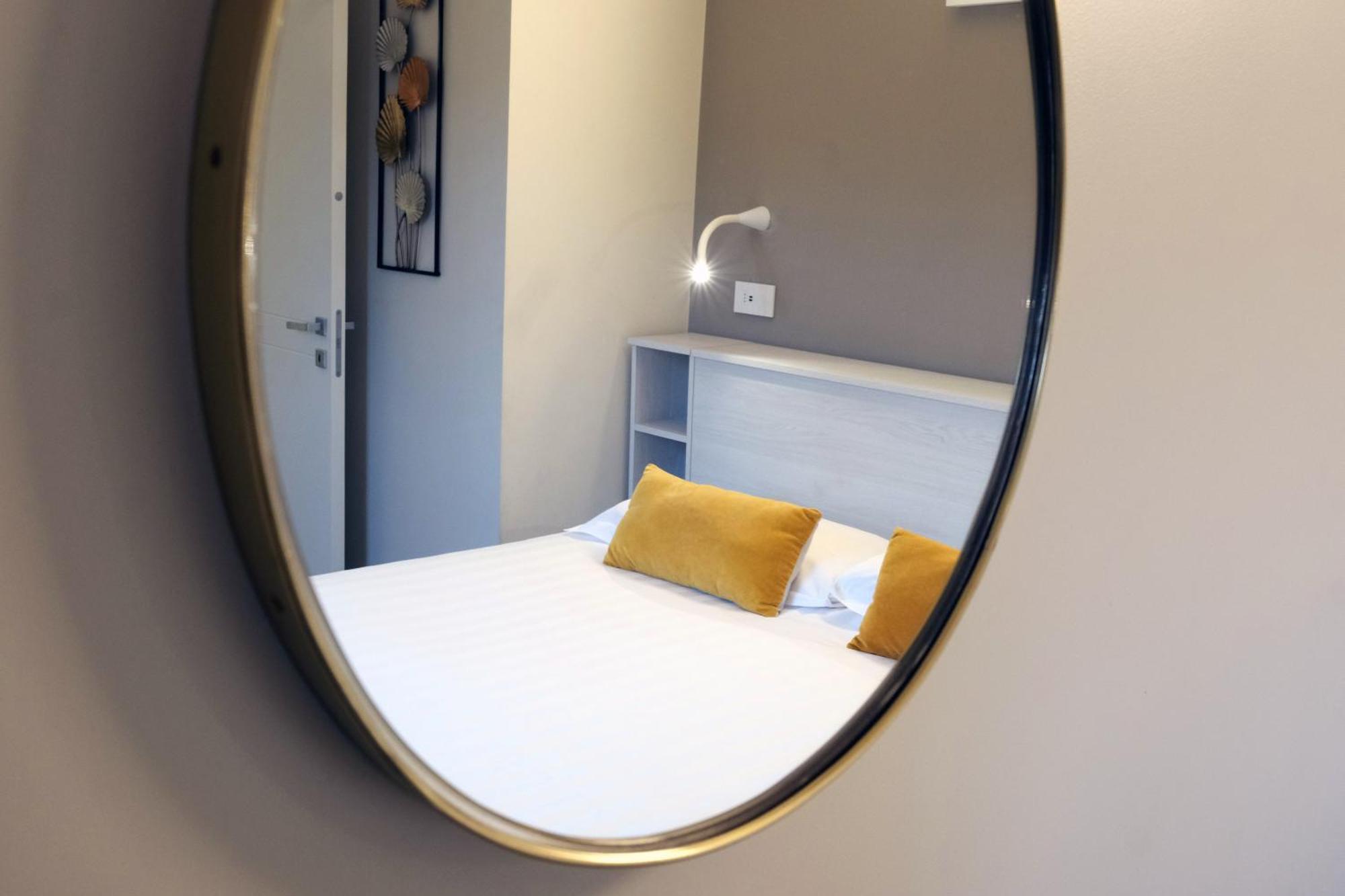 Comecasa 10 Minutes Walk From Duomo 2 Bedroom Apartment ميلان المظهر الخارجي الصورة