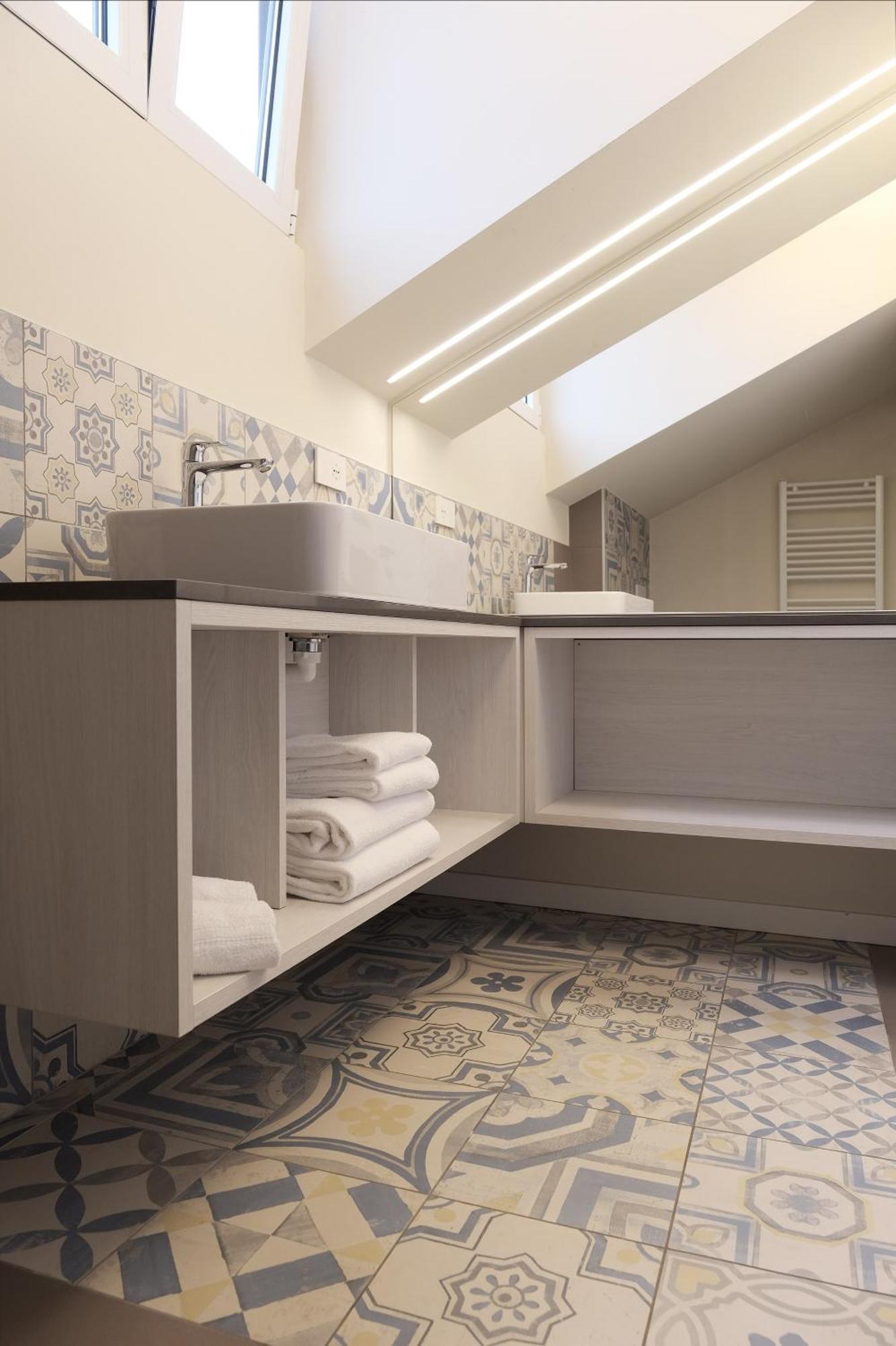 Comecasa 10 Minutes Walk From Duomo 2 Bedroom Apartment ميلان المظهر الخارجي الصورة
