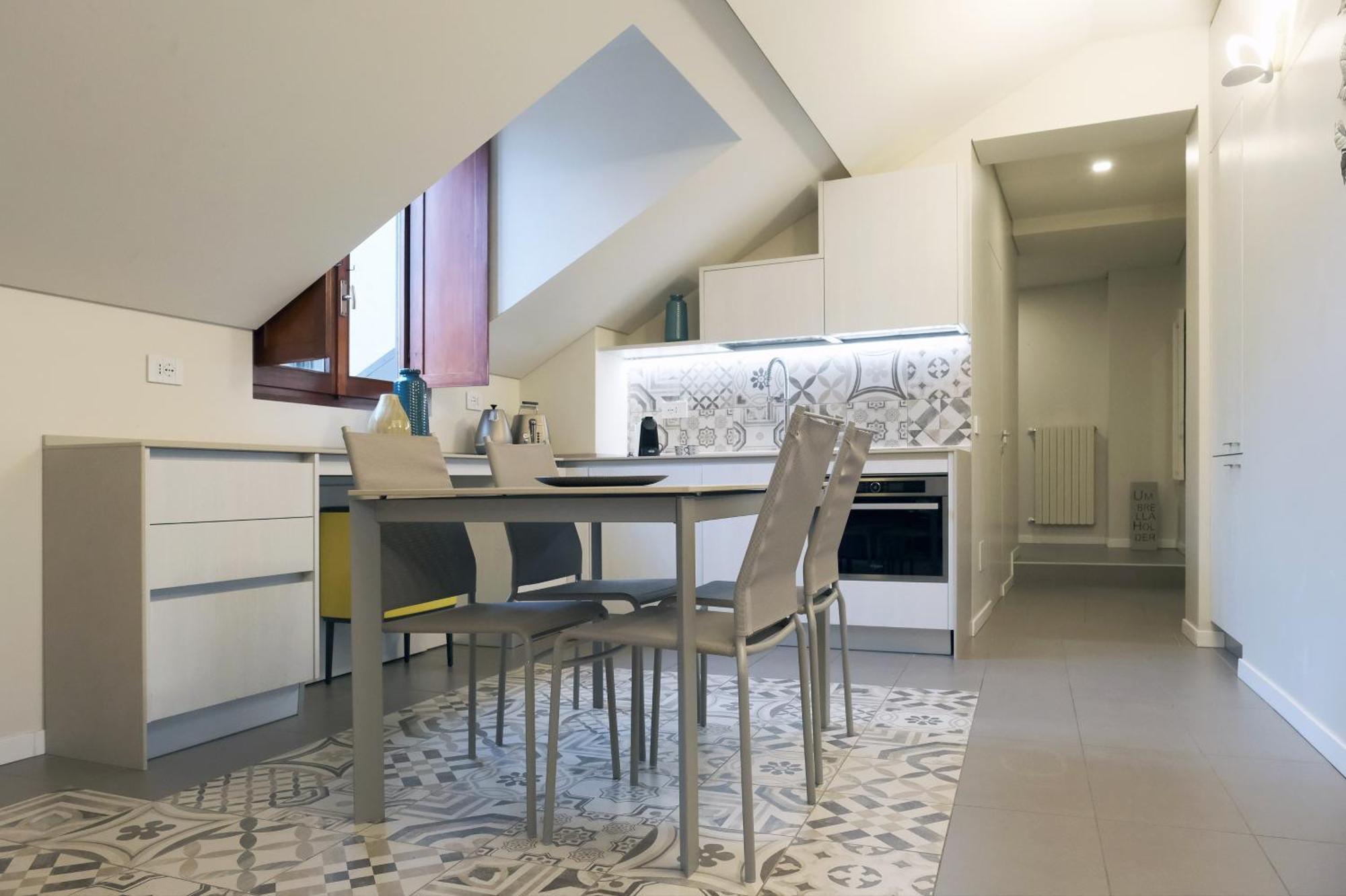 Comecasa 10 Minutes Walk From Duomo 2 Bedroom Apartment ميلان المظهر الخارجي الصورة